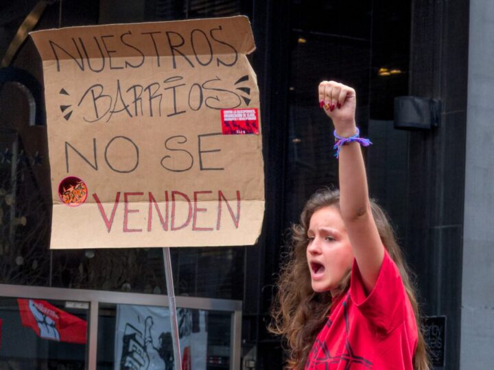 El movimiento vecinal llama a organizar la huelga general del 11N en barrios y municipios